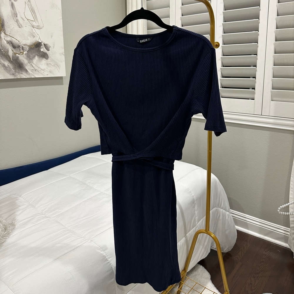 Adorable Dark Blue Pencil Skirt Set !